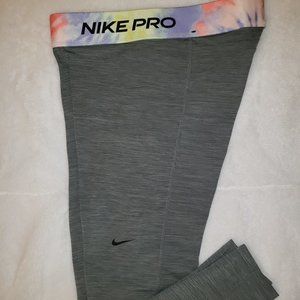 Nike Pro High Rise 7/8 Leggings